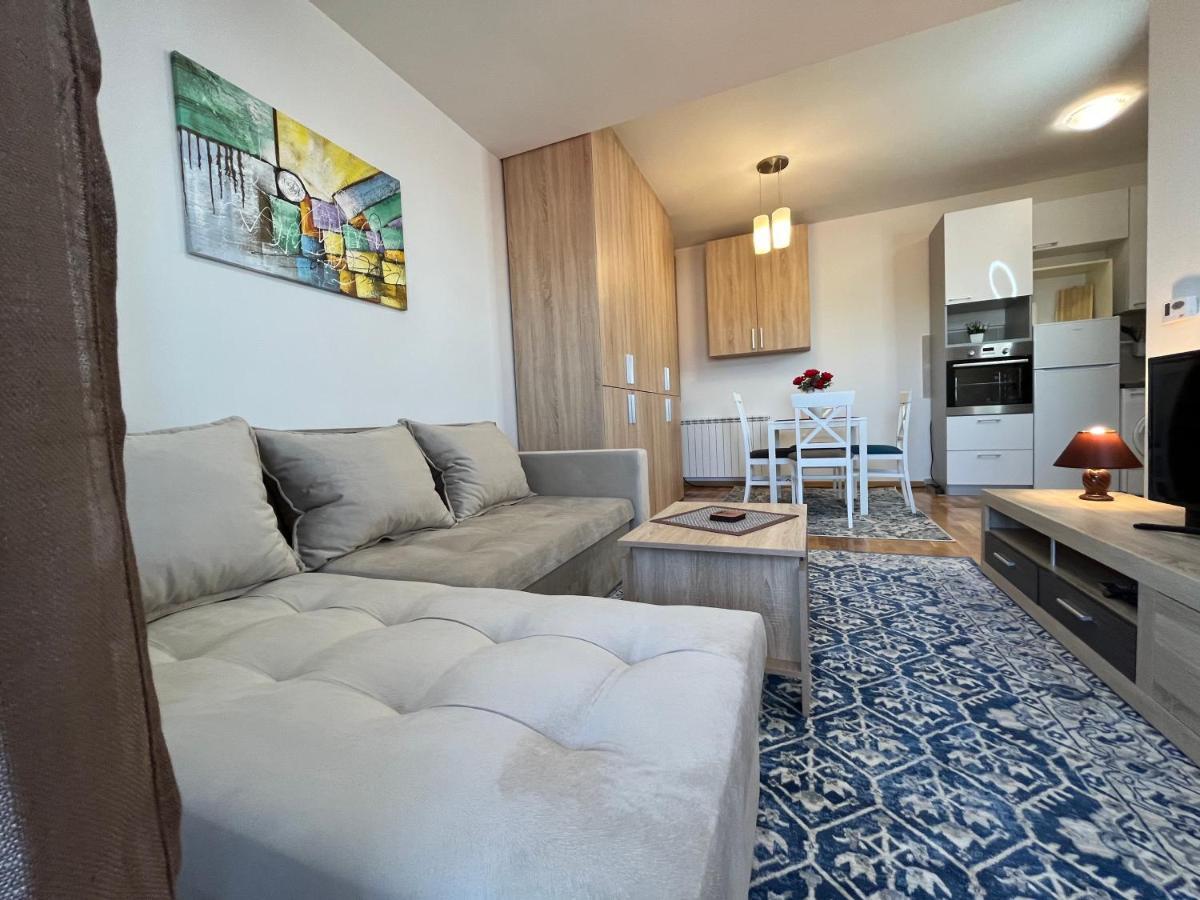 Nbg Hills Apartments Beograd Eksteriør bilde